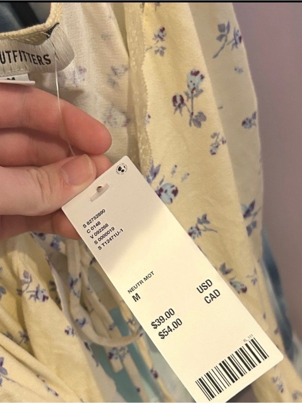 Urban Outfitters Floral Lace Trim Cream Top - Picture 2 of 4